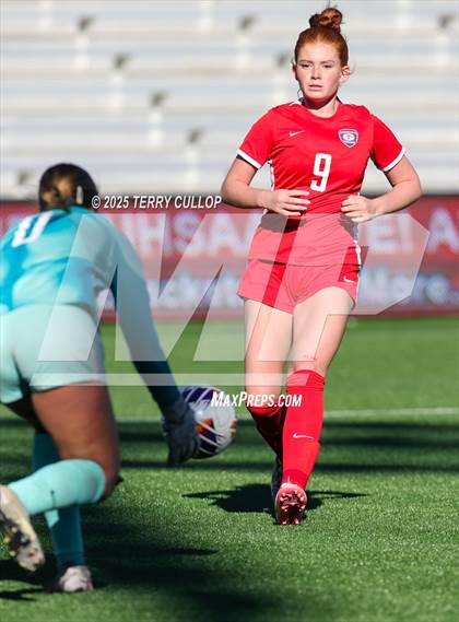 Thumbnail 3 in Bountiful vs. Springville (UHSAA 5A Semi Final) photogallery.