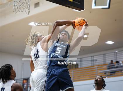 Thumbnail 1 in Mount Vernon vs Lausanne Collegiate (Memphis Hoopfest) photogallery.
