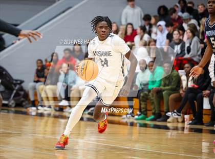 Thumbnail 1 in Mount Vernon vs Lausanne Collegiate (Memphis Hoopfest) photogallery.
