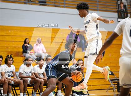 Thumbnail 3 in Mount Vernon vs Lausanne Collegiate (Memphis Hoopfest) photogallery.