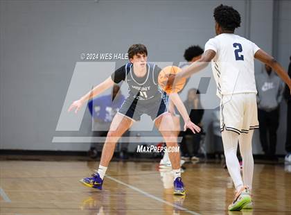 Thumbnail 1 in Mount Vernon vs Lausanne Collegiate (Memphis Hoopfest) photogallery.