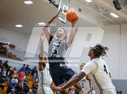 Thumbnail 3 in Mount Vernon vs Lausanne Collegiate (Memphis Hoopfest) photogallery.