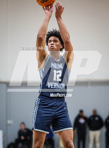 Thumbnail 3 in Mount Vernon vs Lausanne Collegiate (Memphis Hoopfest) photogallery.