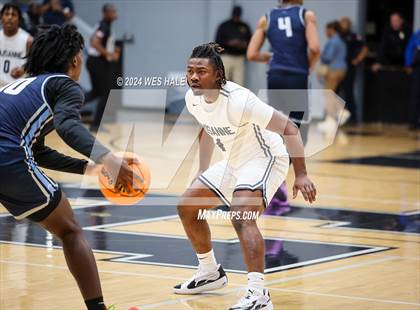 Thumbnail 2 in Mount Vernon vs Lausanne Collegiate (Memphis Hoopfest) photogallery.