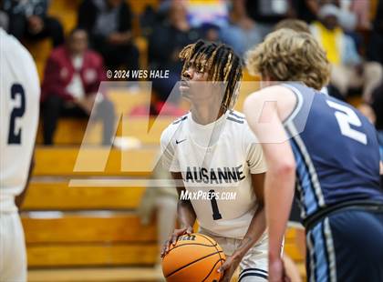 Thumbnail 2 in Mount Vernon vs Lausanne Collegiate (Memphis Hoopfest) photogallery.