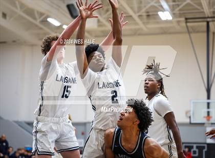 Thumbnail 3 in Mount Vernon vs Lausanne Collegiate (Memphis Hoopfest) photogallery.