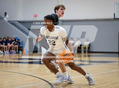 Thumbnail 1 in Mount Vernon vs Lausanne Collegiate (Memphis Hoopfest) photogallery.
