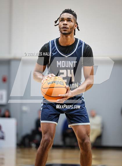 Thumbnail 1 in Mount Vernon vs Lausanne Collegiate (Memphis Hoopfest) photogallery.