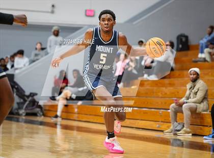 Thumbnail 1 in Mount Vernon vs Lausanne Collegiate (Memphis Hoopfest) photogallery.