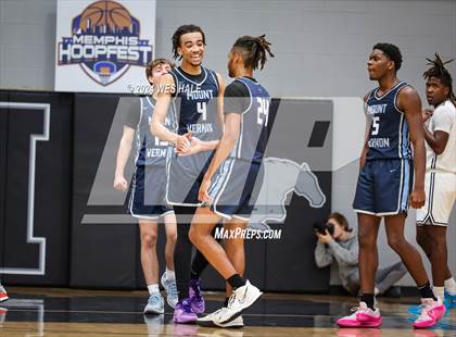 Thumbnail 1 in Mount Vernon vs Lausanne Collegiate (Memphis Hoopfest) photogallery.
