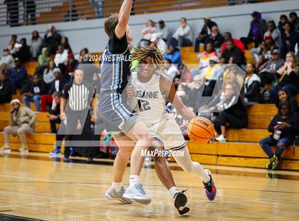 Thumbnail 1 in Mount Vernon vs Lausanne Collegiate (Memphis Hoopfest) photogallery.