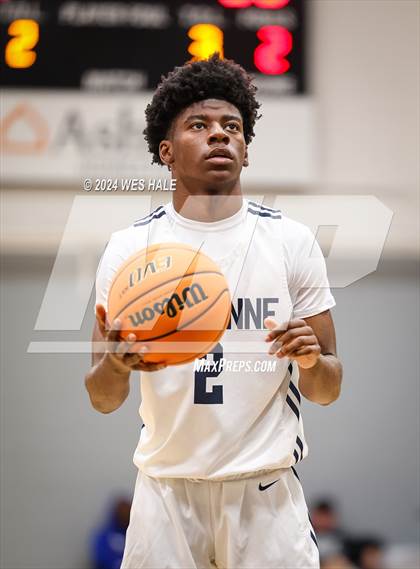 Thumbnail 3 in Mount Vernon vs Lausanne Collegiate (Memphis Hoopfest) photogallery.