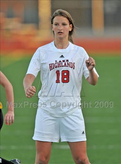 Thumbnail 2 in Lake Highlands vs. Garland (Class 5A Region II quarterfinals) photogallery.
