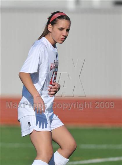 Thumbnail 2 in Lake Highlands vs. Garland (Class 5A Region II quarterfinals) photogallery.