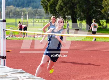 Thumbnail 1 in Mid-Willamette Conference Meet photogallery.