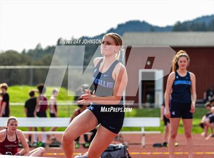 Thumbnail 2 in Mid-Willamette Conference Meet photogallery.
