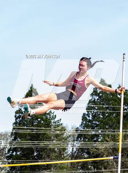 Thumbnail 2 in Mid-Willamette Conference Meet photogallery.