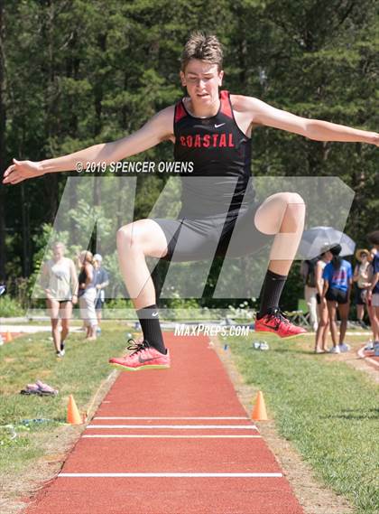 Thumbnail 2 in NCISAA Division II Championship photogallery.