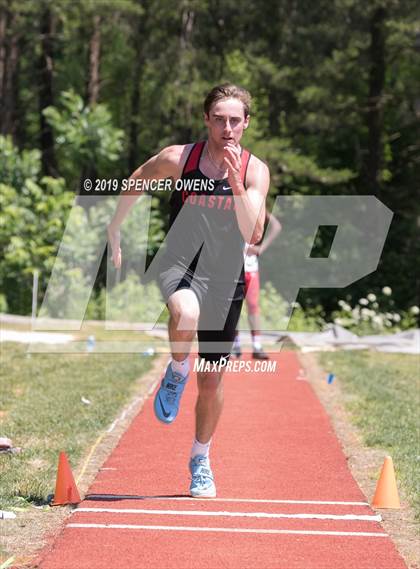 Thumbnail 3 in NCISAA Division II Championship photogallery.