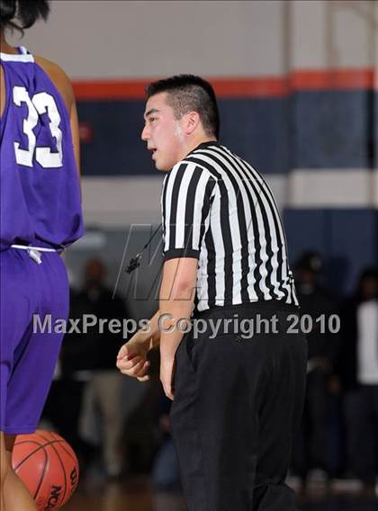 Thumbnail 3 in Sacramento vs. Del Oro (CIF SJS D3 Playoffs) photogallery.