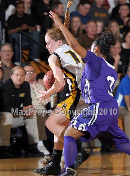 Thumbnail 1 in Sacramento vs. Del Oro (CIF SJS D3 Playoffs) photogallery.