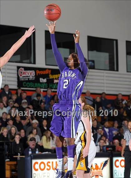 Thumbnail 2 in Sacramento vs. Del Oro (CIF SJS D3 Playoffs) photogallery.