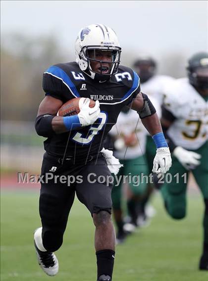 Thumbnail 1 in Dekaney vs. Longview (5A Division 2 Region 2 Semifinals) photogallery.