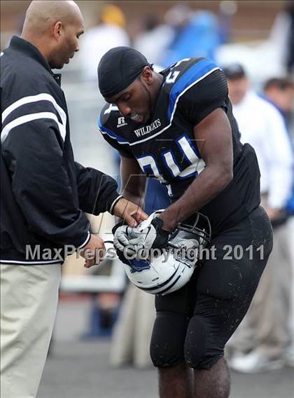Thumbnail 2 in Dekaney vs. Longview (5A Division 2 Region 2 Semifinals) photogallery.