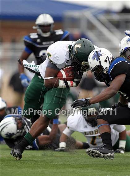 Thumbnail 3 in Dekaney vs. Longview (5A Division 2 Region 2 Semifinals) photogallery.