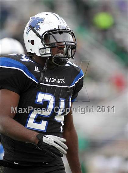 Thumbnail 2 in Dekaney vs. Longview (5A Division 2 Region 2 Semifinals) photogallery.
