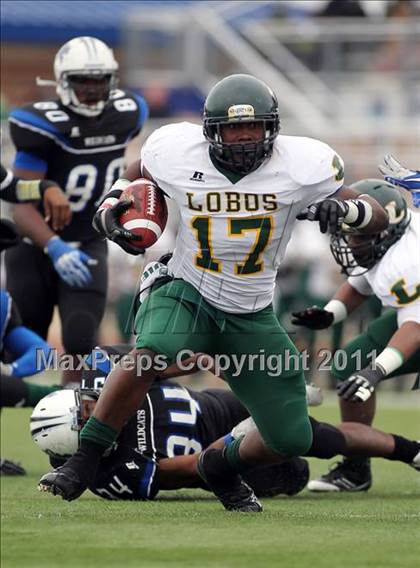 Thumbnail 1 in Dekaney vs. Longview (5A Division 2 Region 2 Semifinals) photogallery.
