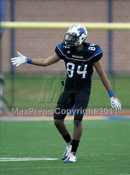 Thumbnail 2 in Dekaney vs. Longview (5A Division 2 Region 2 Semifinals) photogallery.