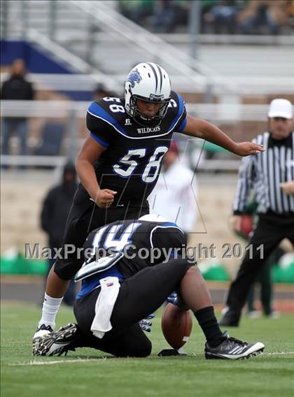 Thumbnail 1 in Dekaney vs. Longview (5A Division 2 Region 2 Semifinals) photogallery.