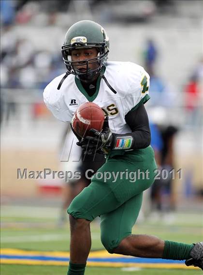 Thumbnail 2 in Dekaney vs. Longview (5A Division 2 Region 2 Semifinals) photogallery.