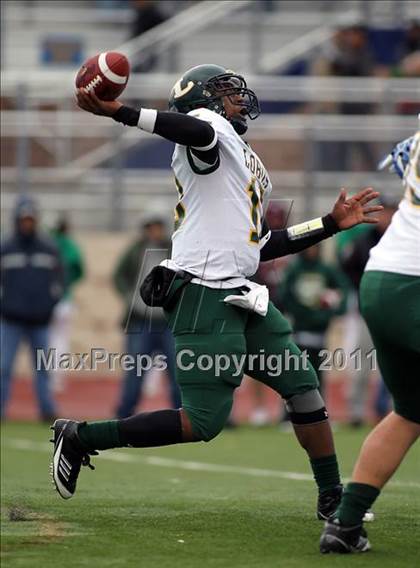 Thumbnail 3 in Dekaney vs. Longview (5A Division 2 Region 2 Semifinals) photogallery.