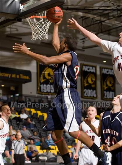 Thumbnail 3 in Liberty vs. Cave Spring (VHSL AA D3 Semifinal) photogallery.