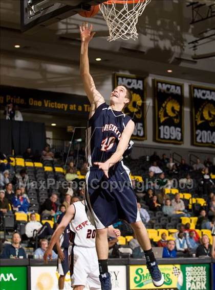 Thumbnail 2 in Liberty vs. Cave Spring (VHSL AA D3 Semifinal) photogallery.