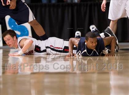Thumbnail 2 in Liberty vs. Cave Spring (VHSL AA D3 Semifinal) photogallery.