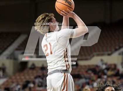Thumbnail 2 in Millennium vs Campo Verde (AIA 5A Final) photogallery.