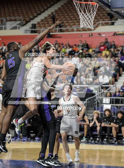 Thumbnail 3 in Millennium vs Campo Verde (AIA 5A Final) photogallery.