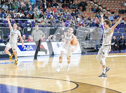 Thumbnail 3 in Millennium vs Campo Verde (AIA 5A Final) photogallery.