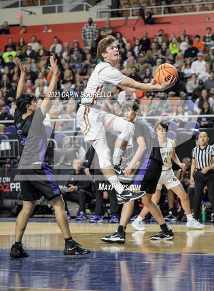 Thumbnail 3 in Millennium vs Campo Verde (AIA 5A Final) photogallery.