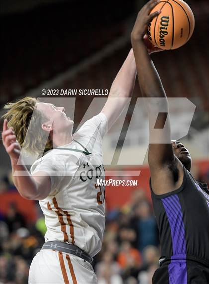 Thumbnail 2 in Millennium vs Campo Verde (AIA 5A Final) photogallery.