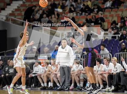 Thumbnail 2 in Millennium vs Campo Verde (AIA 5A Final) photogallery.