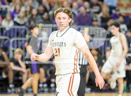 Thumbnail 2 in Millennium vs Campo Verde (AIA 5A Final) photogallery.
