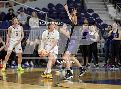 Thumbnail 3 in Millennium vs Campo Verde (AIA 5A Final) photogallery.