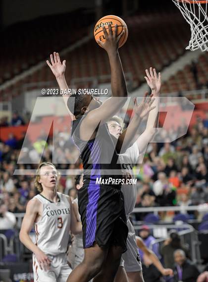 Thumbnail 2 in Millennium vs Campo Verde (AIA 5A Final) photogallery.