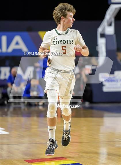 Thumbnail 3 in Millennium vs Campo Verde (AIA 5A Final) photogallery.