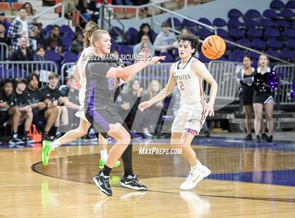 Thumbnail 3 in Millennium vs Campo Verde (AIA 5A Final) photogallery.