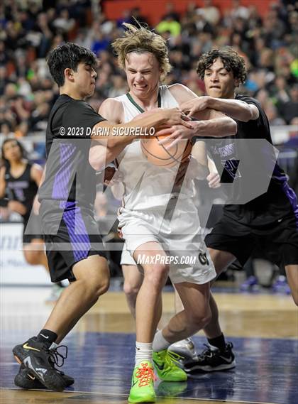 Thumbnail 3 in Millennium vs Campo Verde (AIA 5A Final) photogallery.